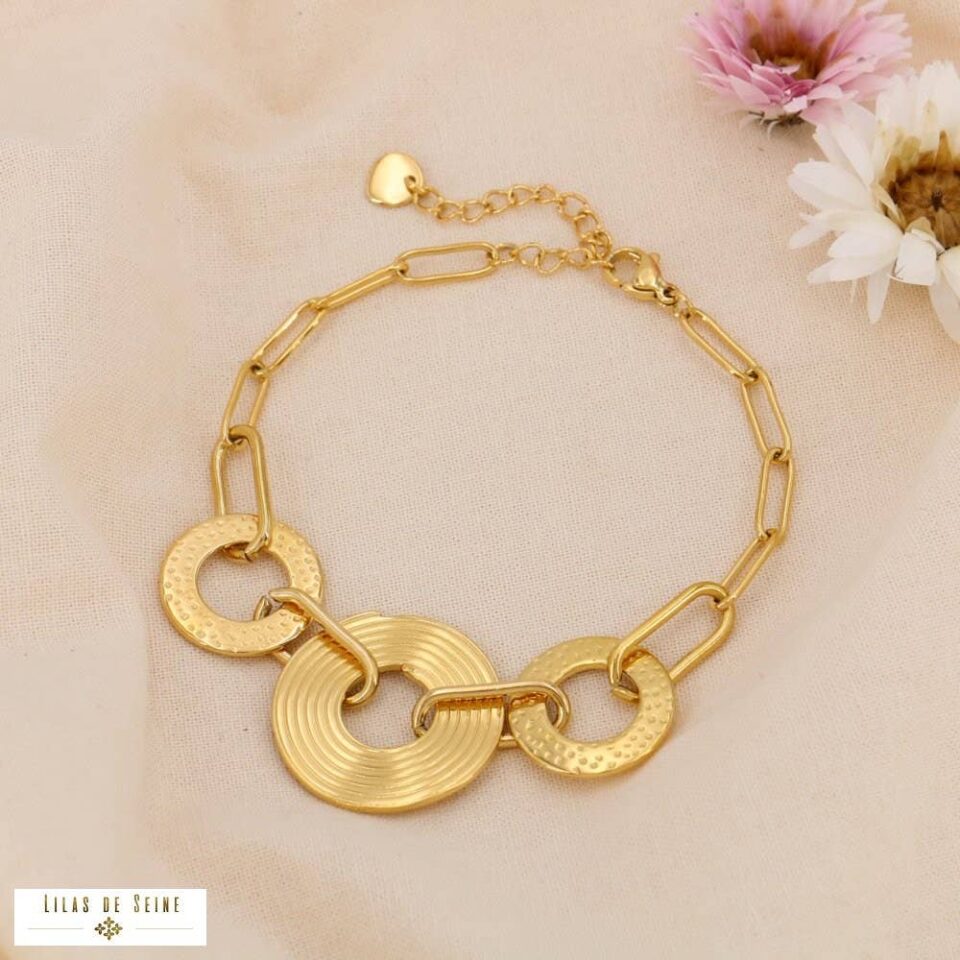 ✨ New Arrival: Γυναικείο Βραχιόλι από Ανοξείδωτο Ατσάλι με Ανάγλυφους Γεωμετρικούς Κρίκους