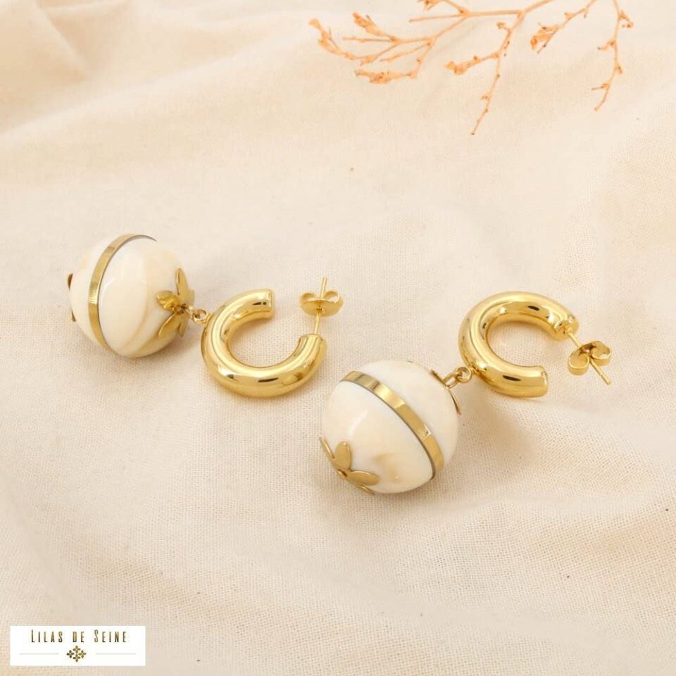 ✨ New Arrival: Statement Καρφωτά Σκουλαρίκια Κρίκοι με Σφαίρα από Κρεμ Ρητίνη & Χρυσό Ατσάλι